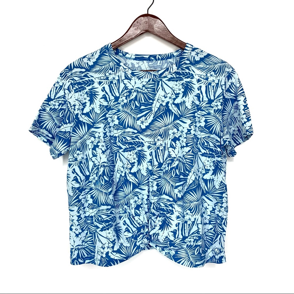 Ivory Ella Blue & White Tropical Leaf Apple Twist Front Tee Nwt Not From Kohls